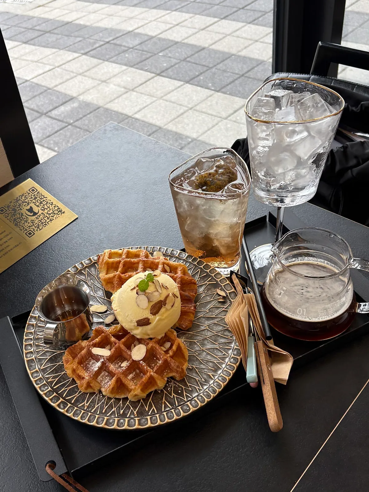 Main photo of Tteum Café by Oneplay Suwon Station