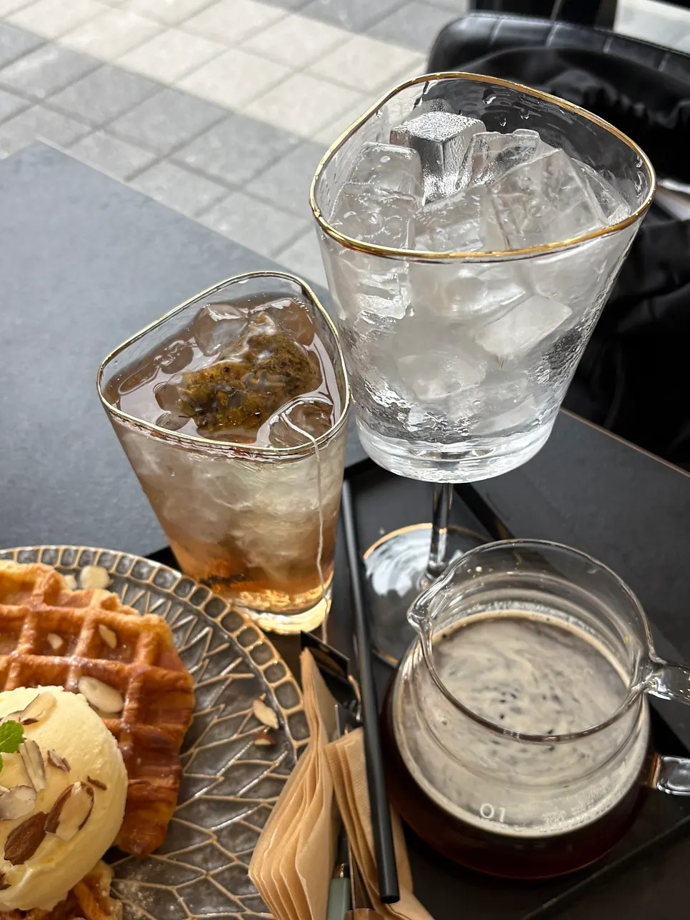 Iced Americano made with Milano beans