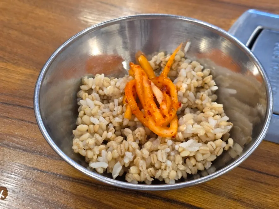A bowl of standard barley rice