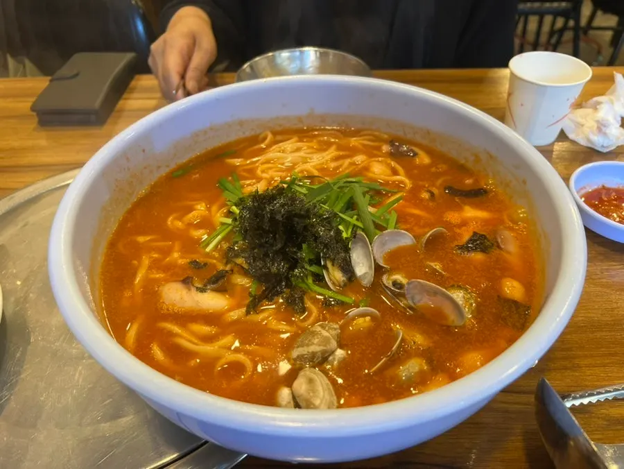 Plate of bossam served together with kimchi