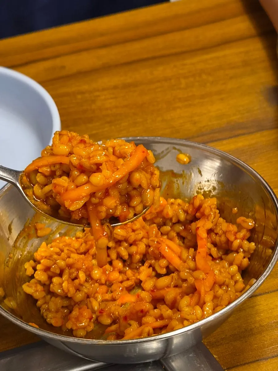 Barley rice served together with suyuk and kimchi