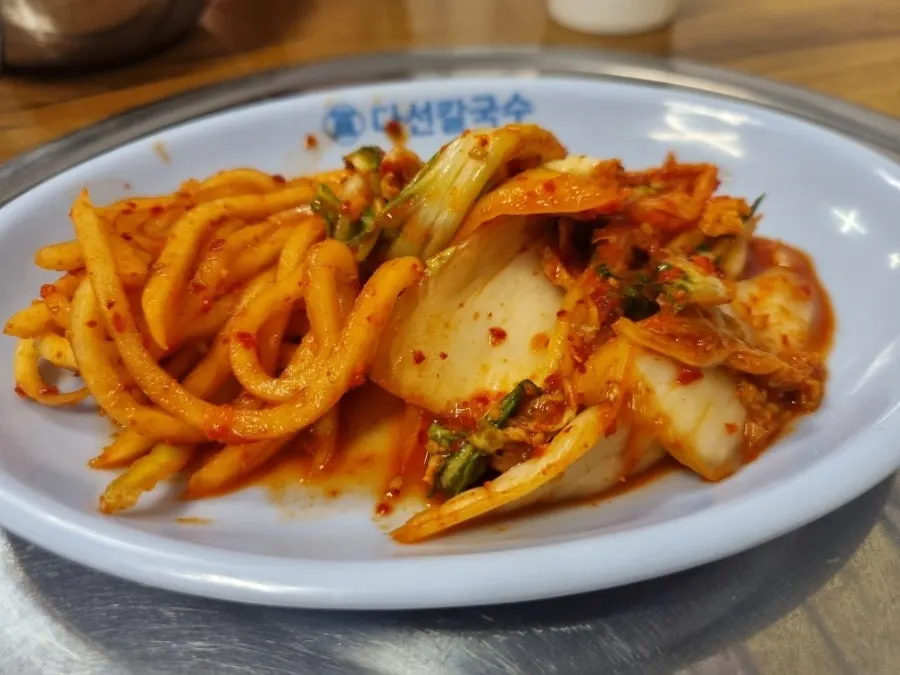 Nasi barli bersama mu-saengchae