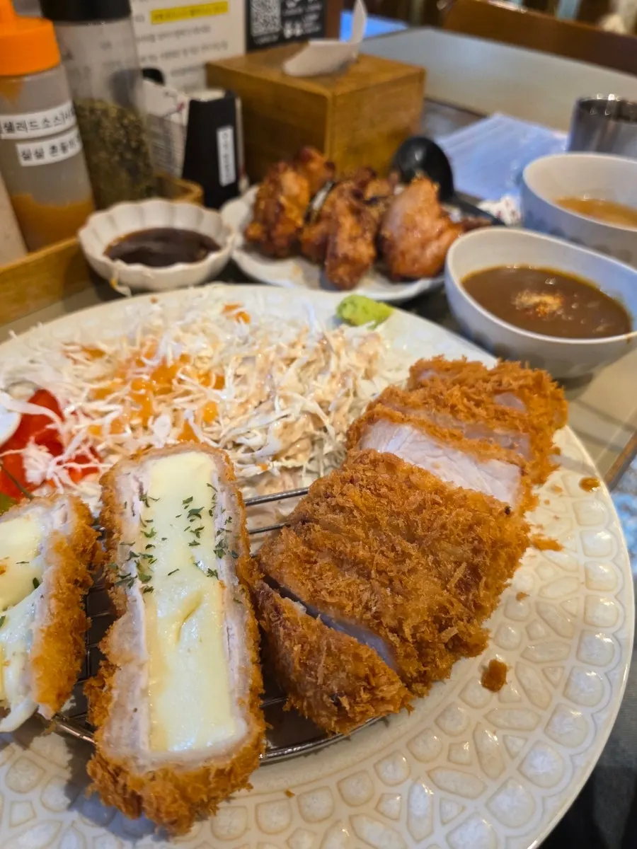 Stretchy cheese pulling from Gohobi Katsu's cheese katsu