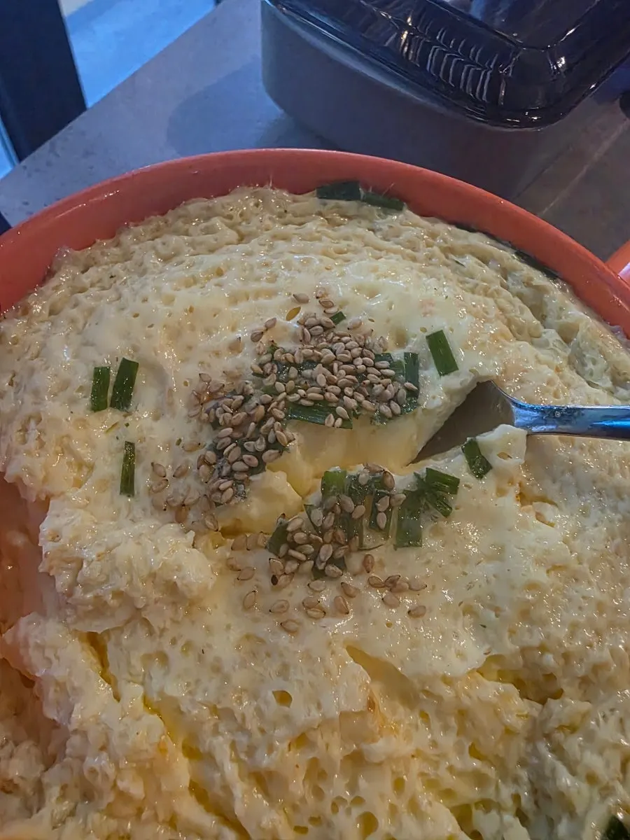 용암퐁듀치즈 곁들임