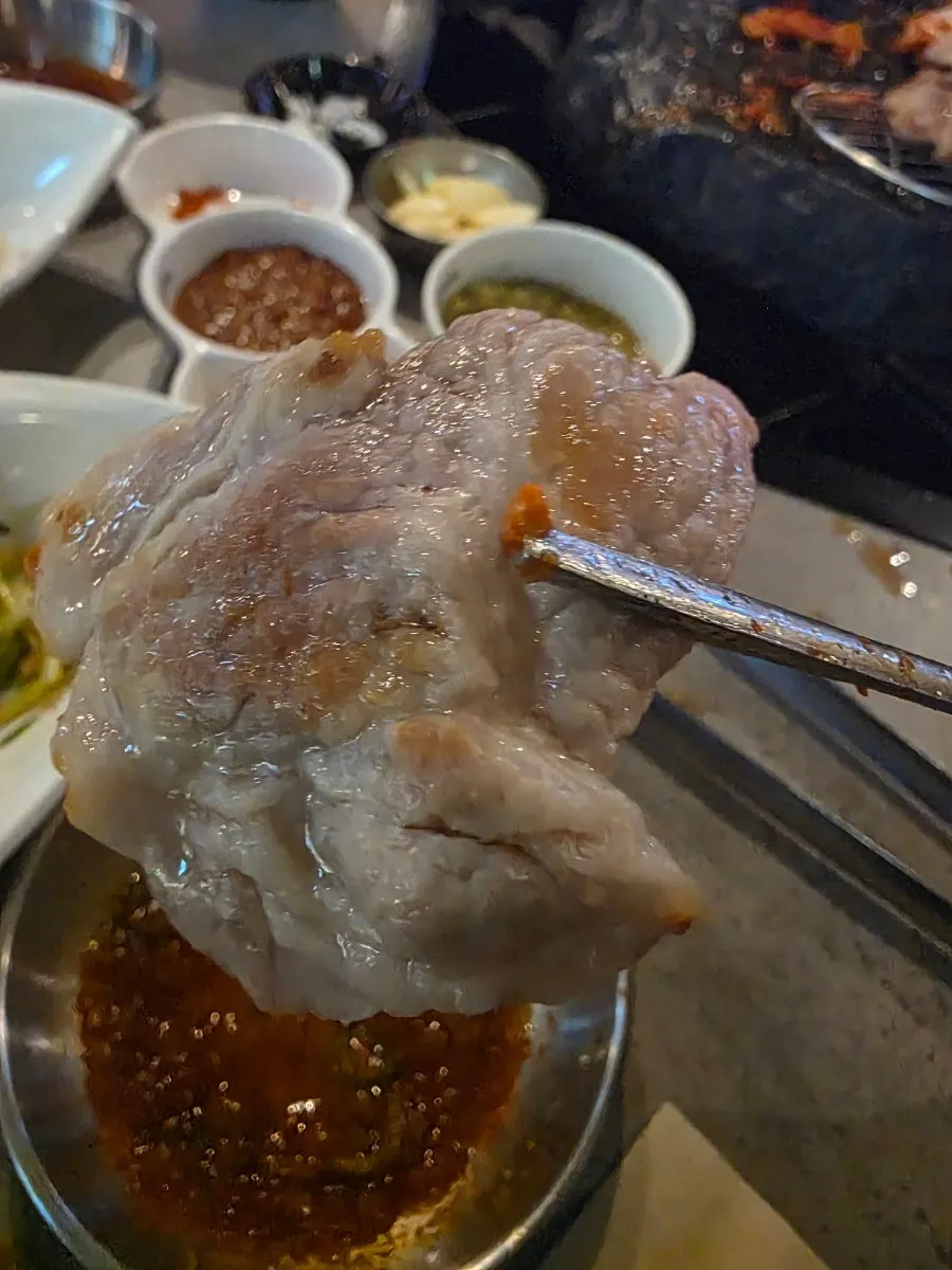 추가 주문한 목살
