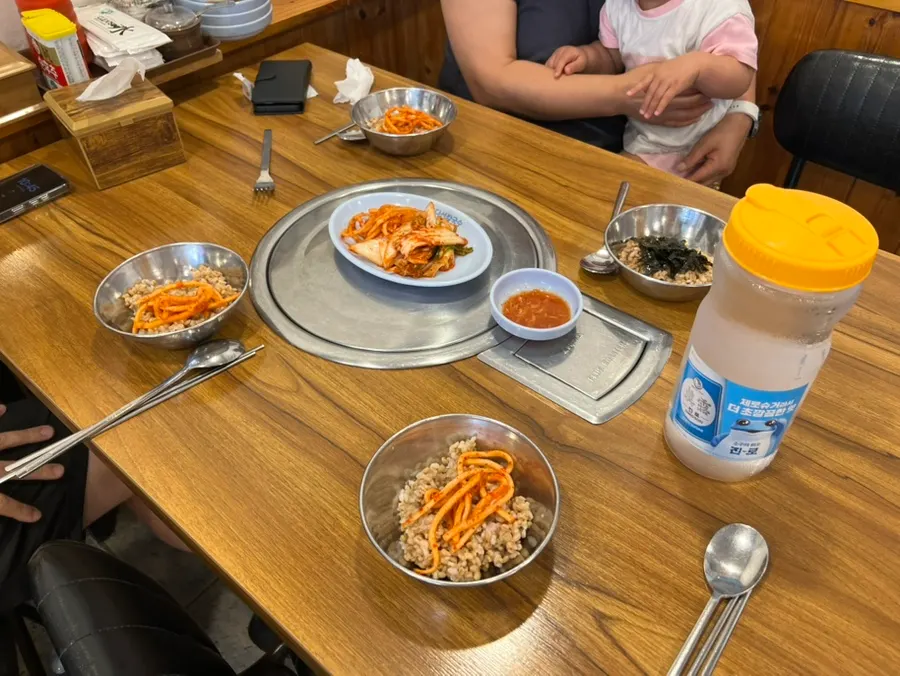 먼저 나온 보리밥 네 그릇