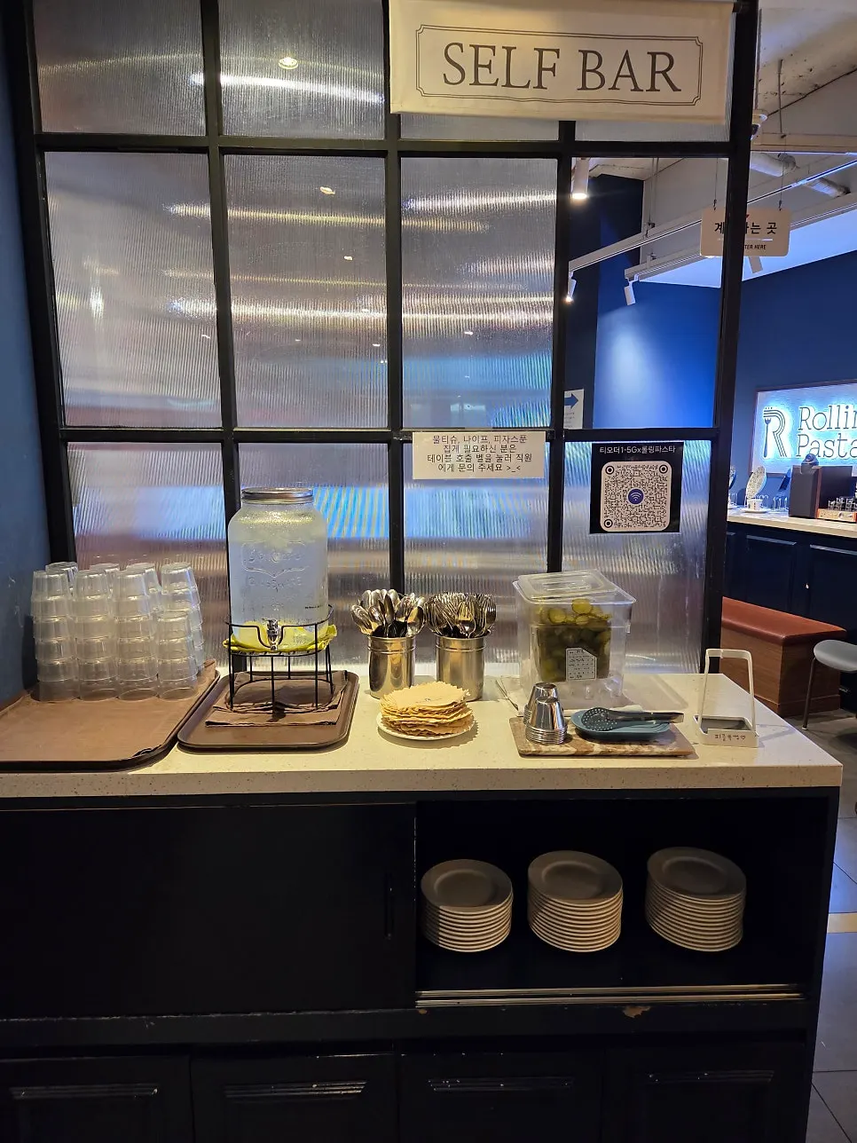Self-serve bar where you can grab pickles