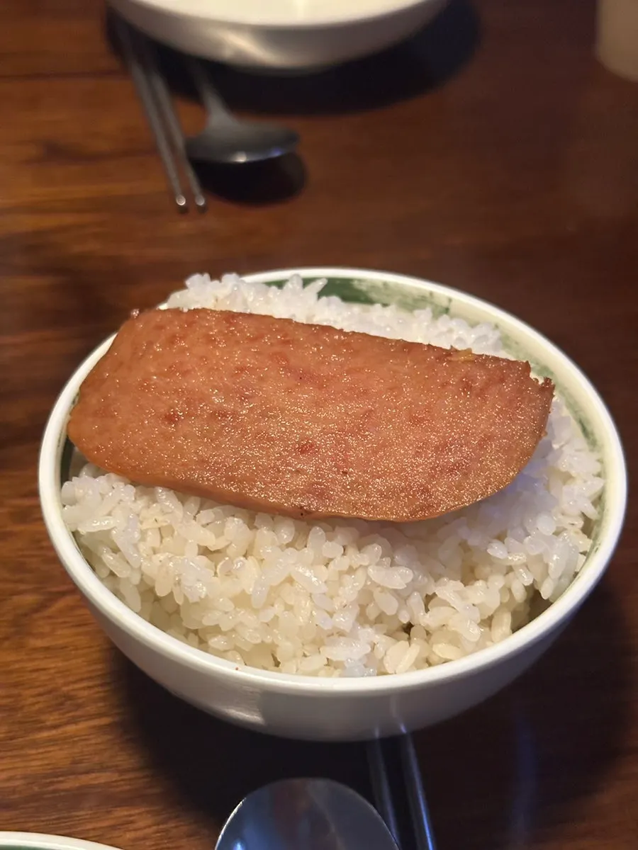 Gopdoritang eaten with its broth
