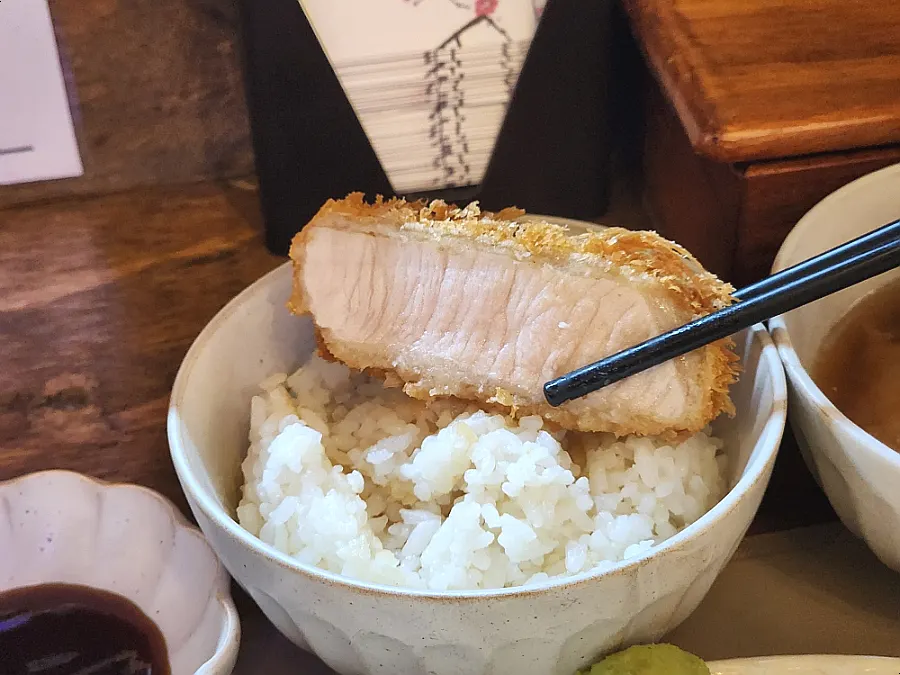 Visit to Gohobi Katsu near Suwon Station