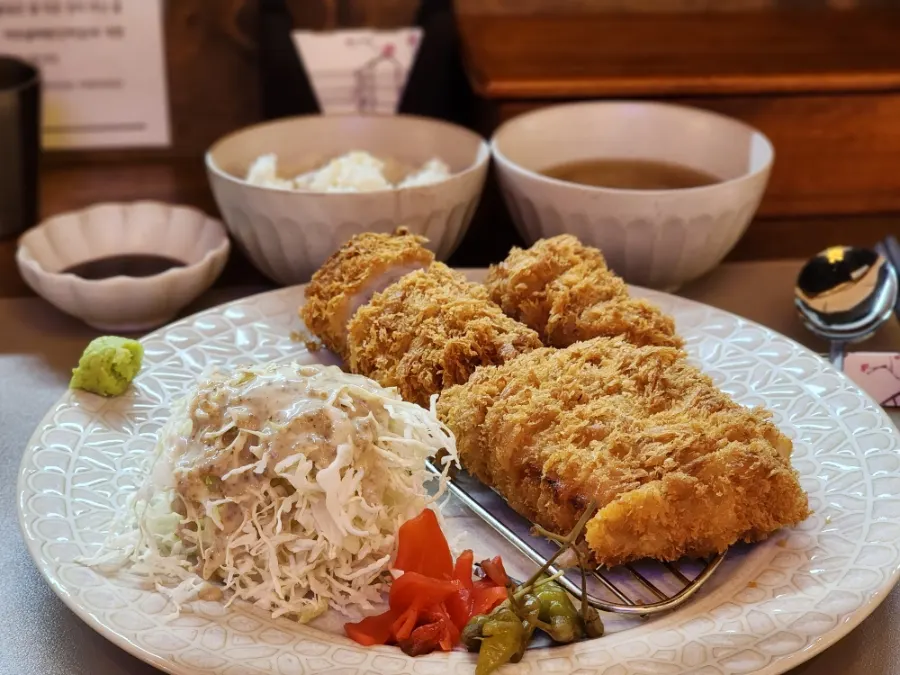 Loin and tenderloin katsu on one plate