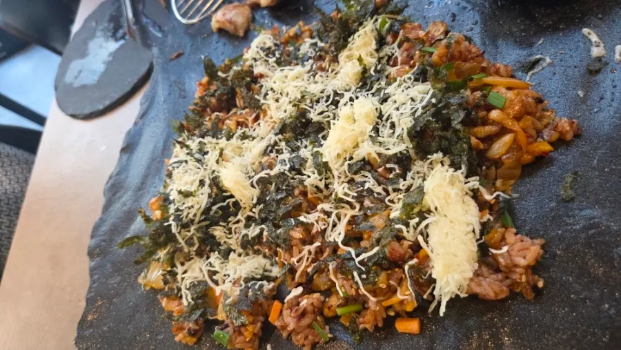 Palgo bibimbap sebagai menu penutup