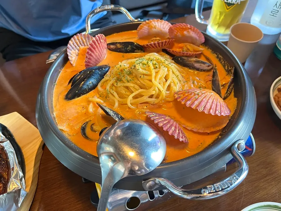 만석집 안주와 주류 상차림