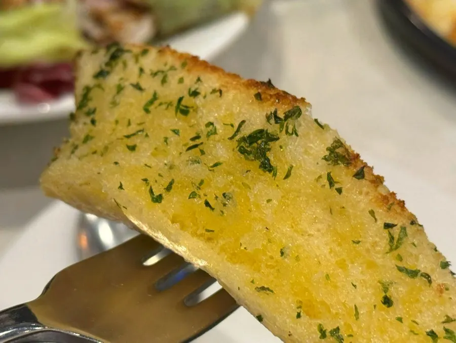 Garlic sticks side dish