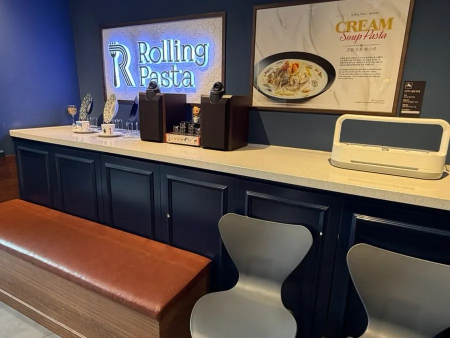 Interior of Rolling Pasta Suwon Station Branch during weekday lunch hour