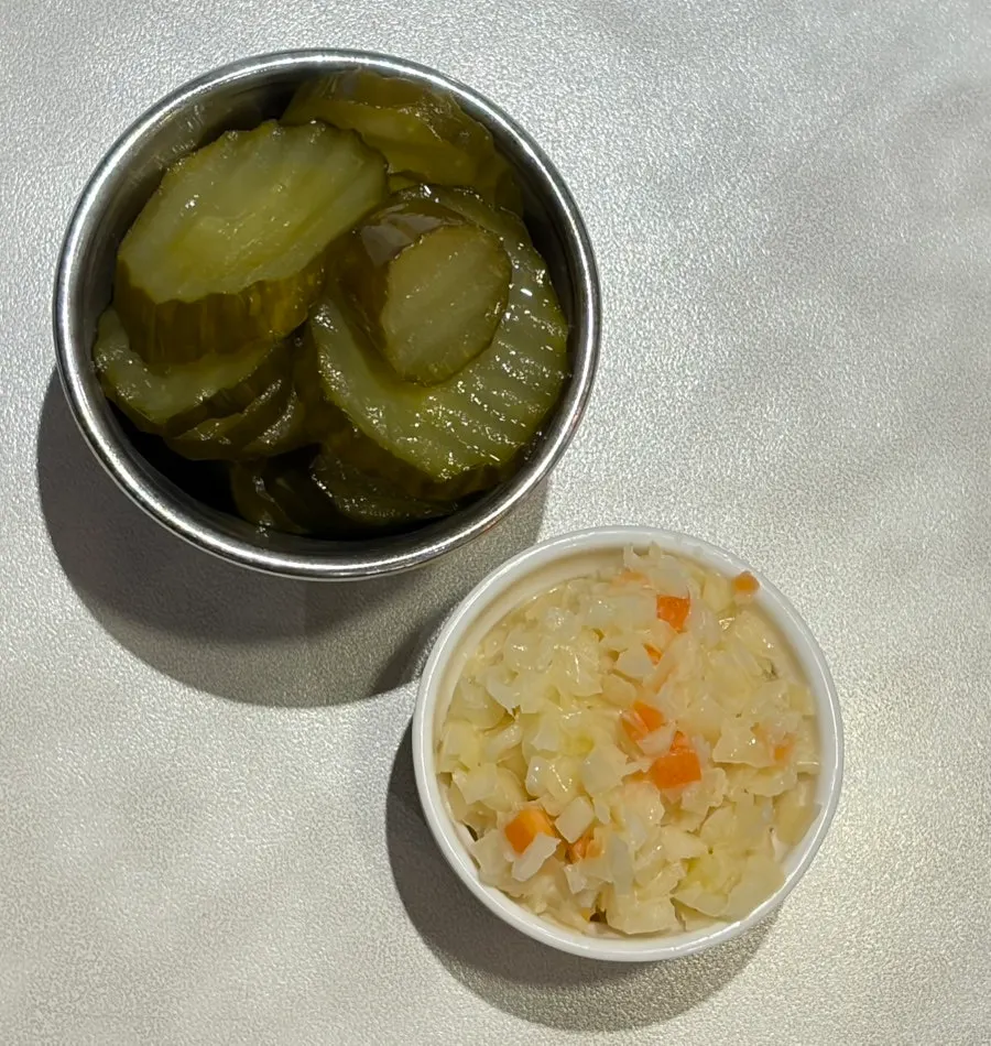 A plate of ₩700 side coleslaw