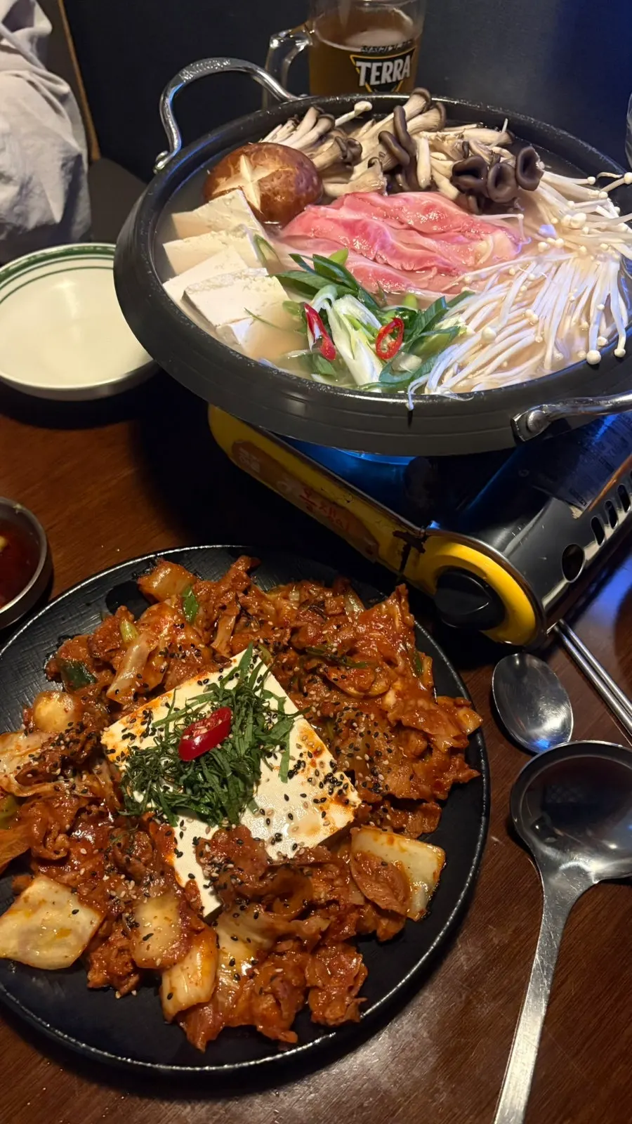 테이블 태블릿으로 주문한 만석집 자리