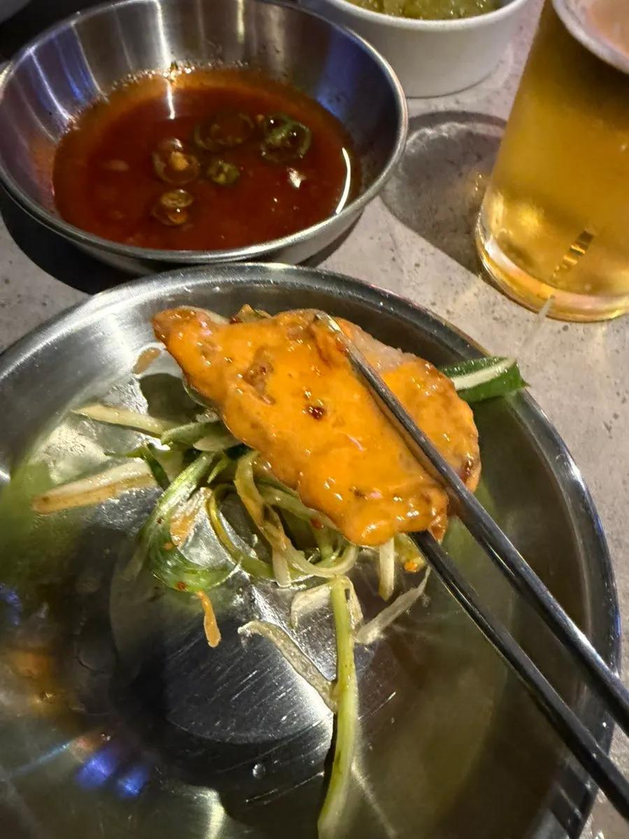 먹기 좋게 잘린 천겹살