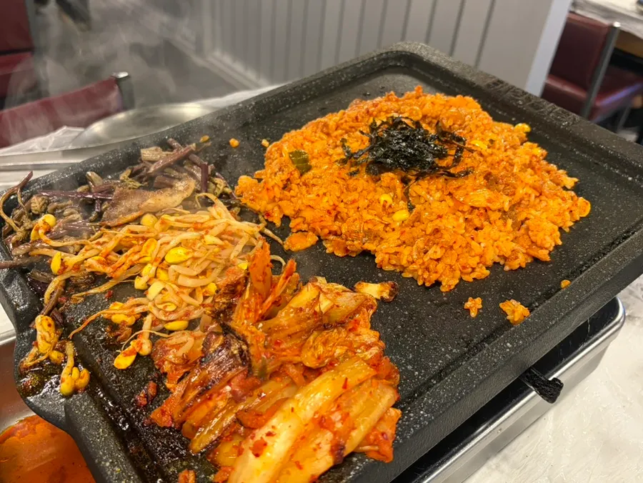 Fried rice ordered without cheese