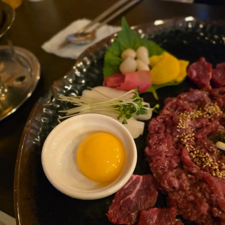 Chilled Korean beef tartare