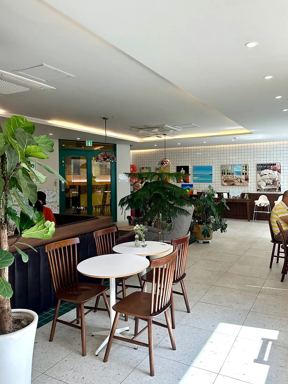 Seating area inside Café Meomureum