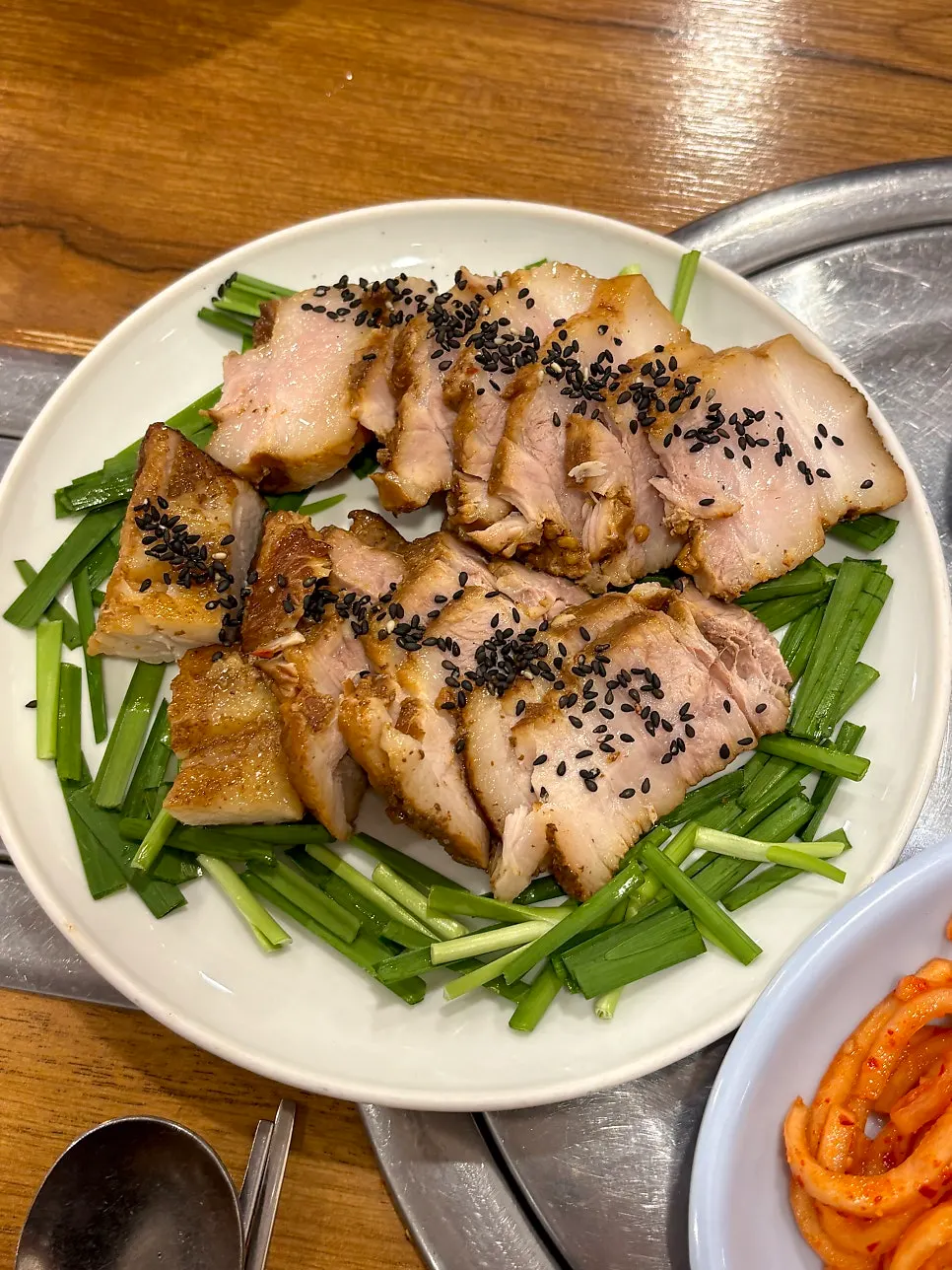 Kimchi and barley rice combination