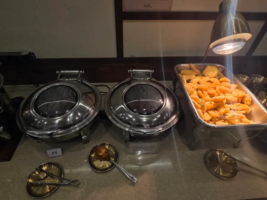 Array of side dishes at Boriook Main Branch