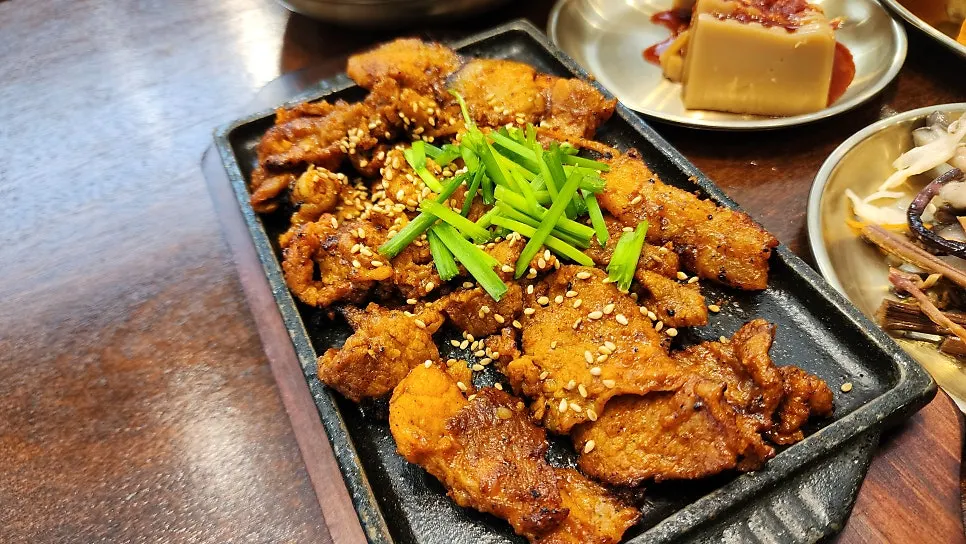 석쇠에 구운 고추장 제육 불고기