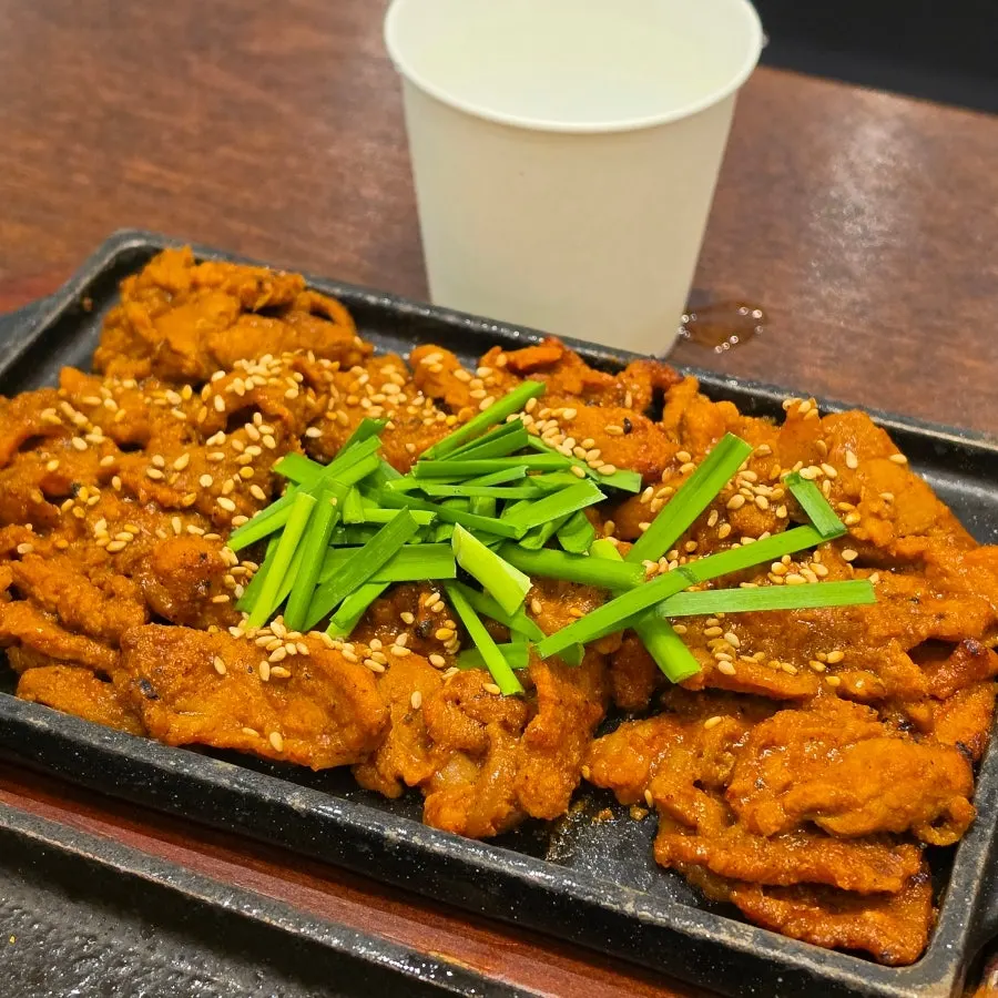 고등어 정식의 고등어구이 한 마리