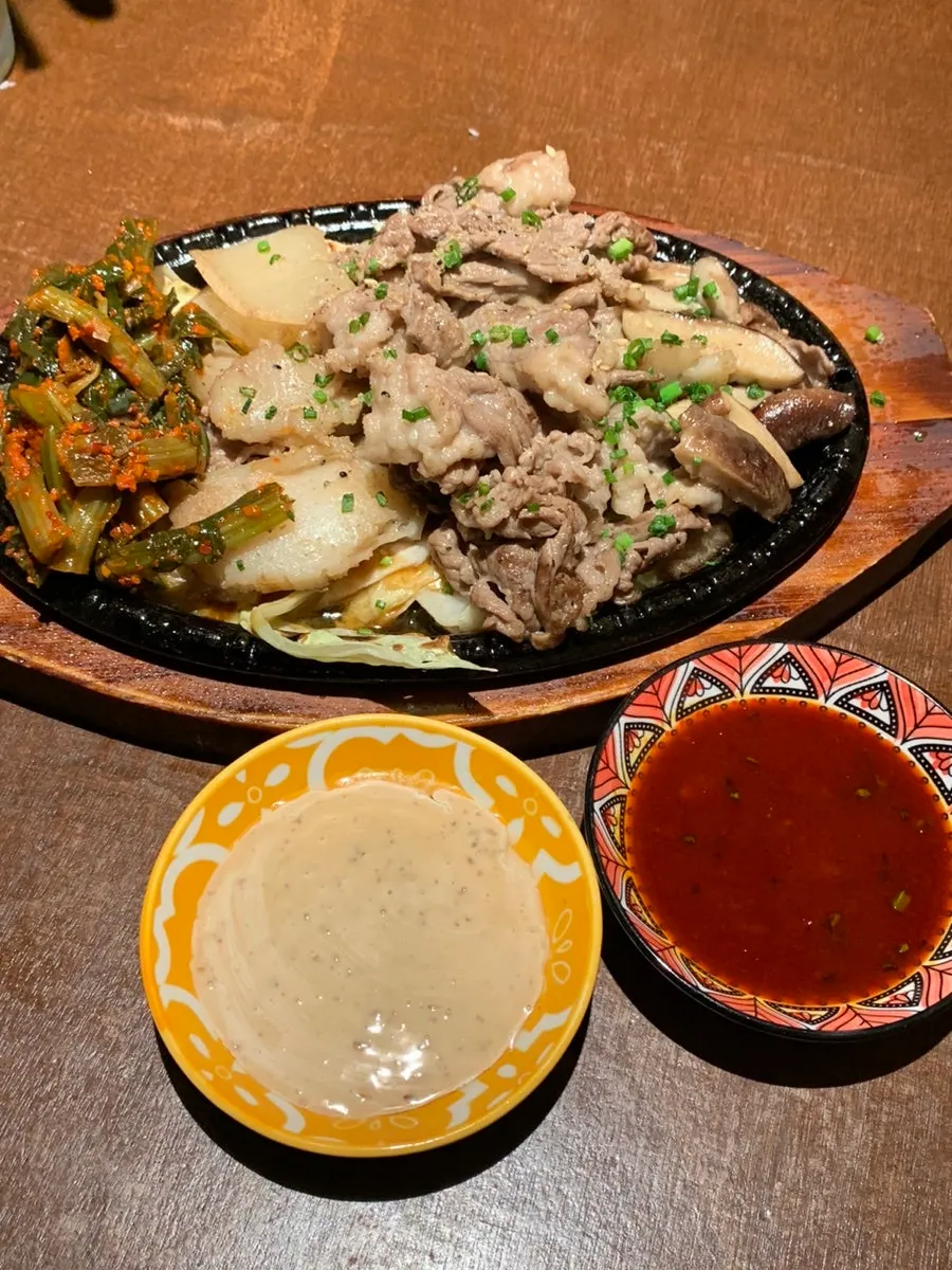 Seasonal sashimi platter at Susan Jang Suwon Yeongtong Branch