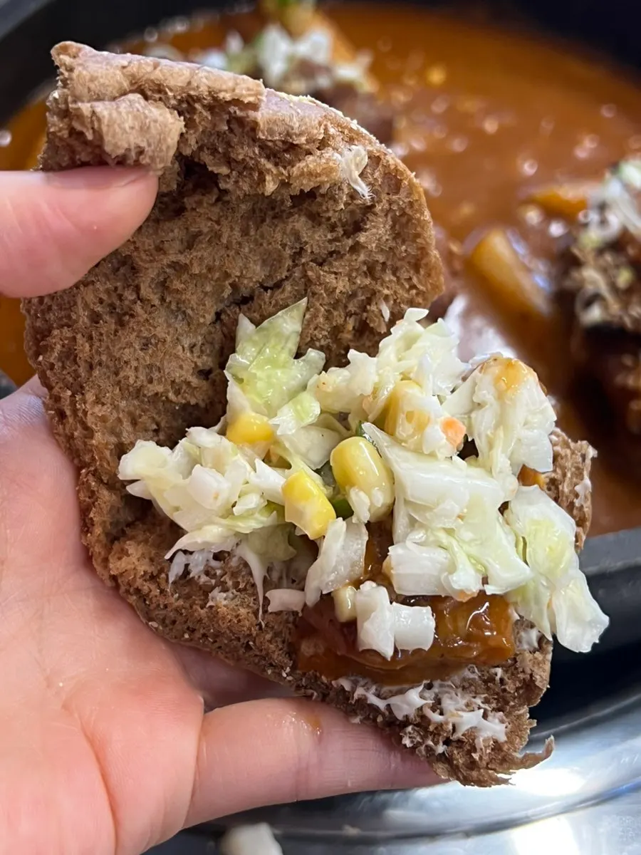 Grilled-bone meat sandwich combination