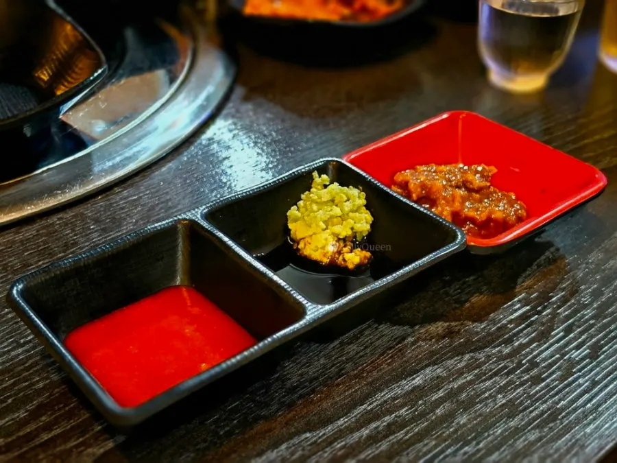 Table setting for agu suyuk