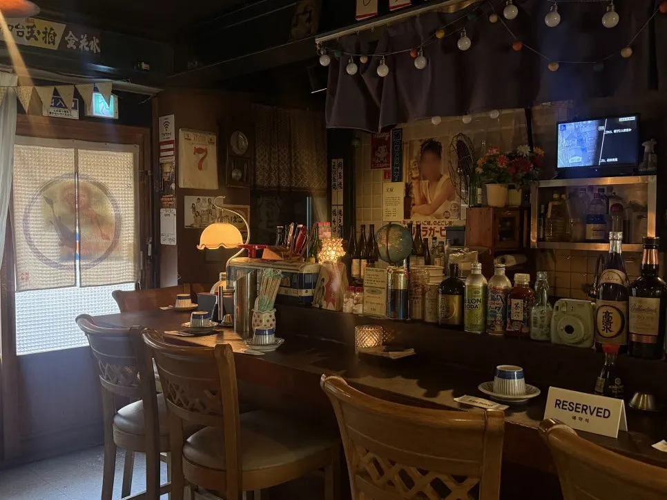 分厚 スユ店の日本風の店内