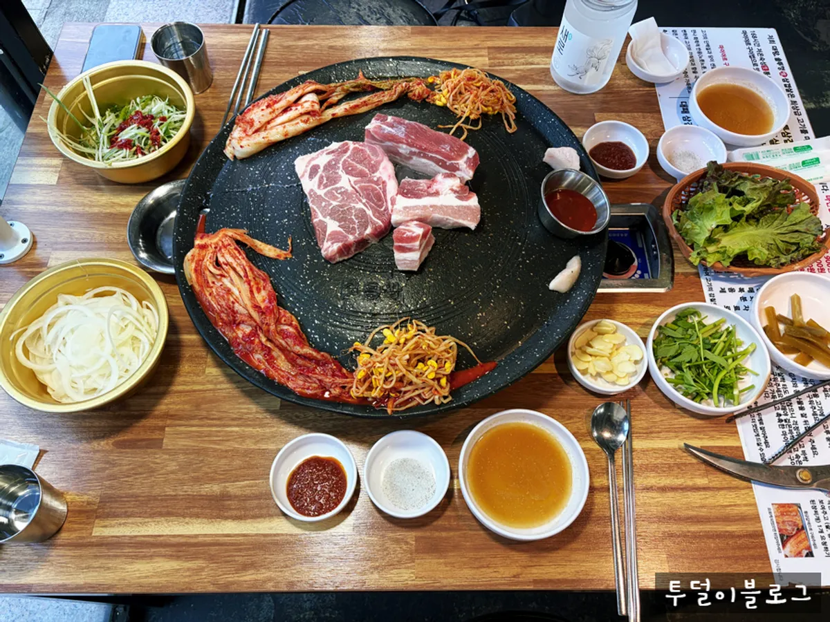 수유역 고기집 수유대왕솥뚜껑 매장 모습