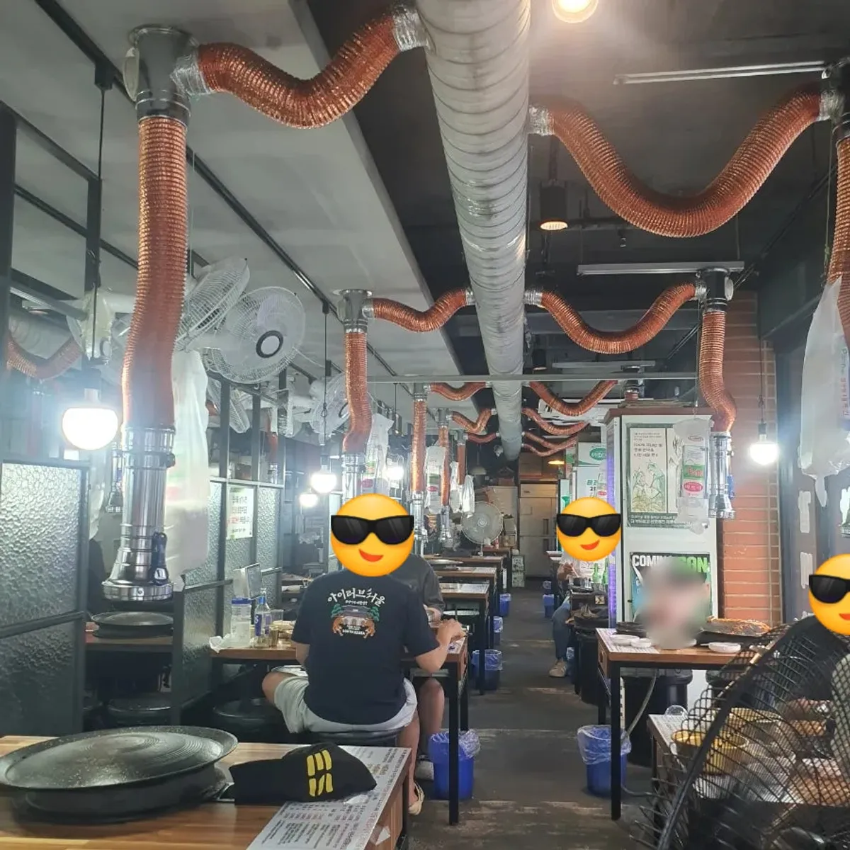 주차 가능한 수유대왕솥뚜껑 삼겹살 앞 주차 공간