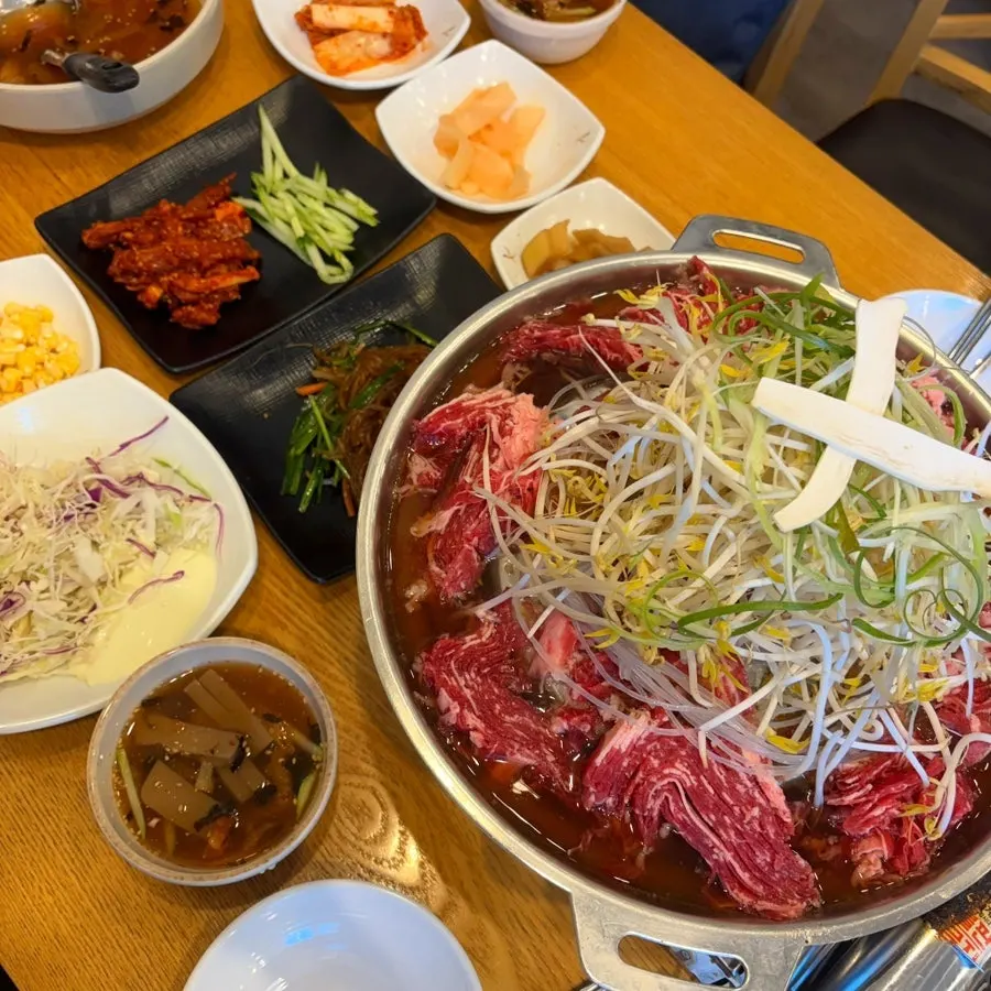 Exterior of Iseol Myeonok Suyu Main Branch