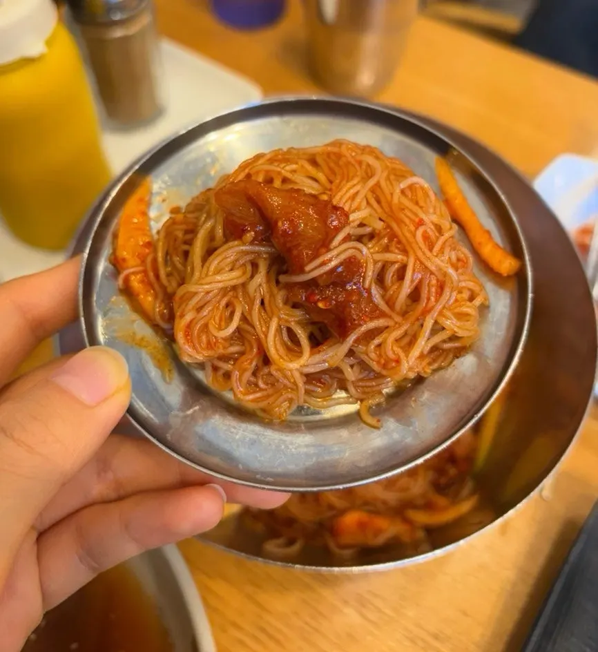 A bowl of Hamhung-style hoe-naengmyeon
