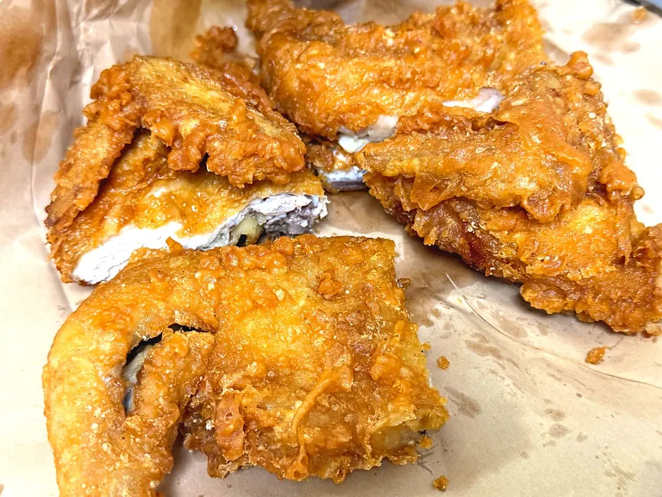 Ayam goreng gaya lama seekor dibungkus