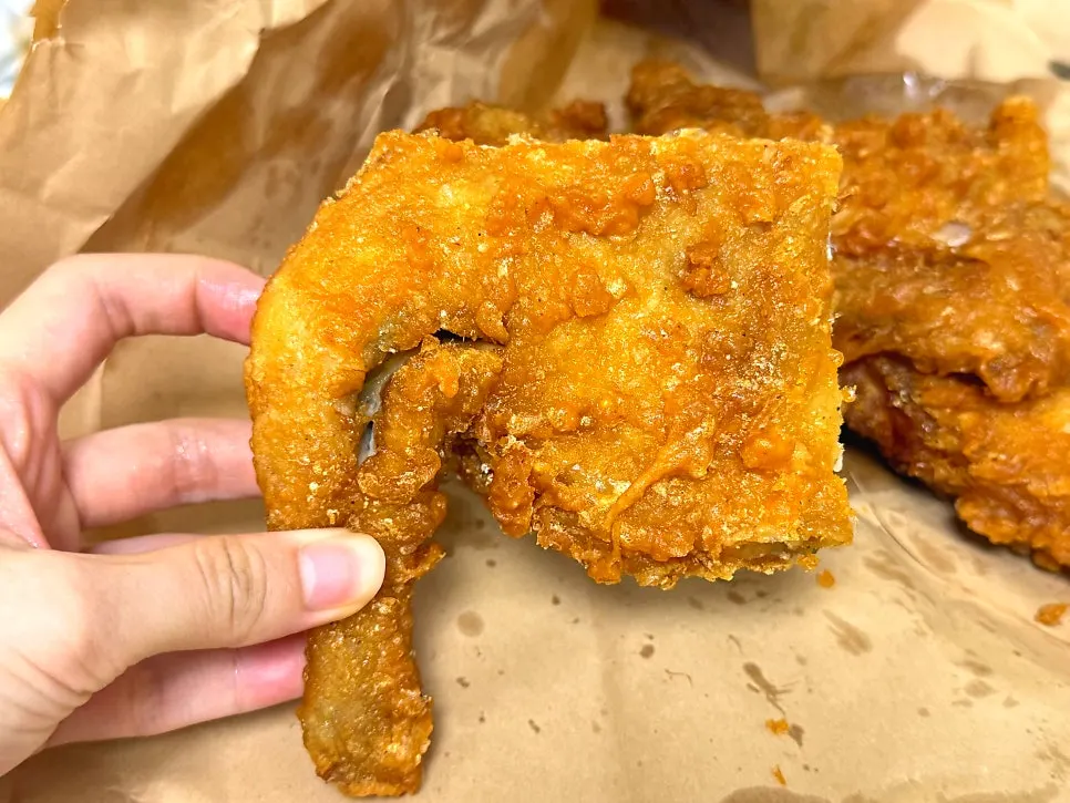 Menikmati ayam goreng gaya lama mengikut bahagian