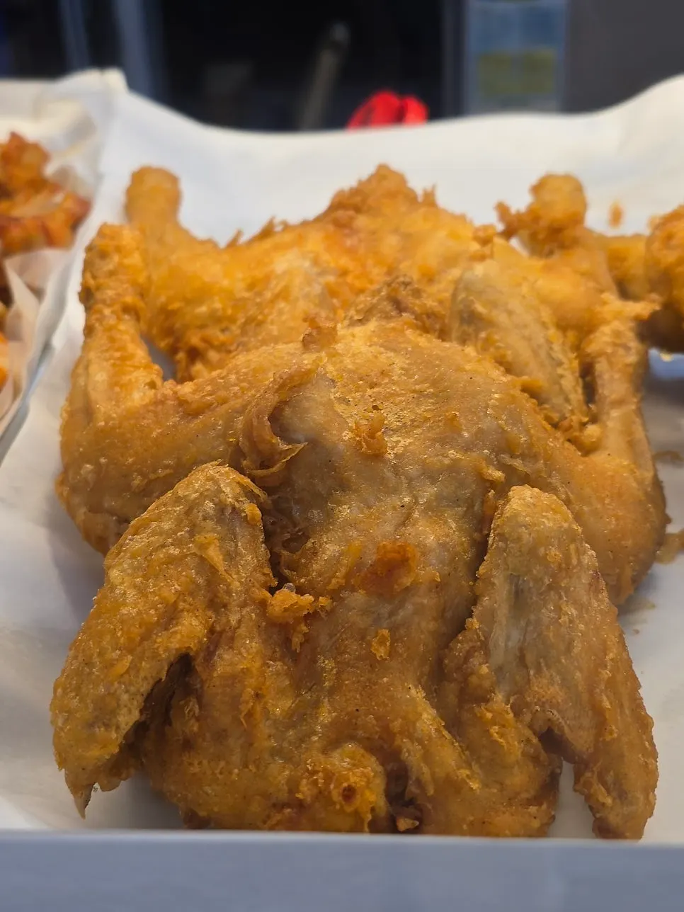 김씨치킨 옛날통닭과 똥집 메뉴 안내