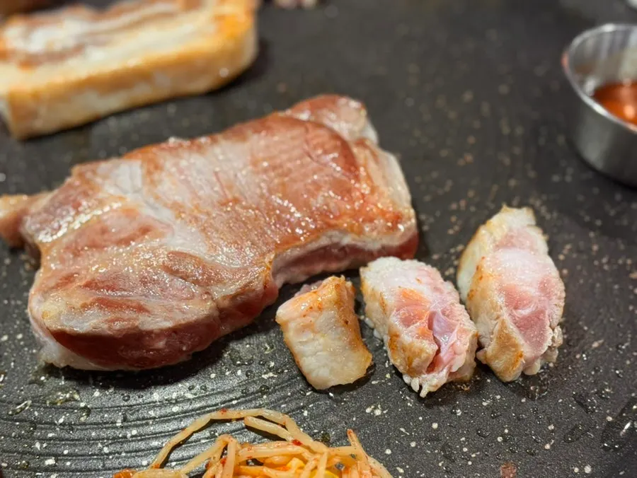 담백한 통목살 구이