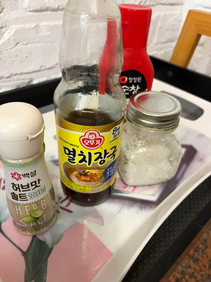 동죽조개 넣고 끓인 조개라면