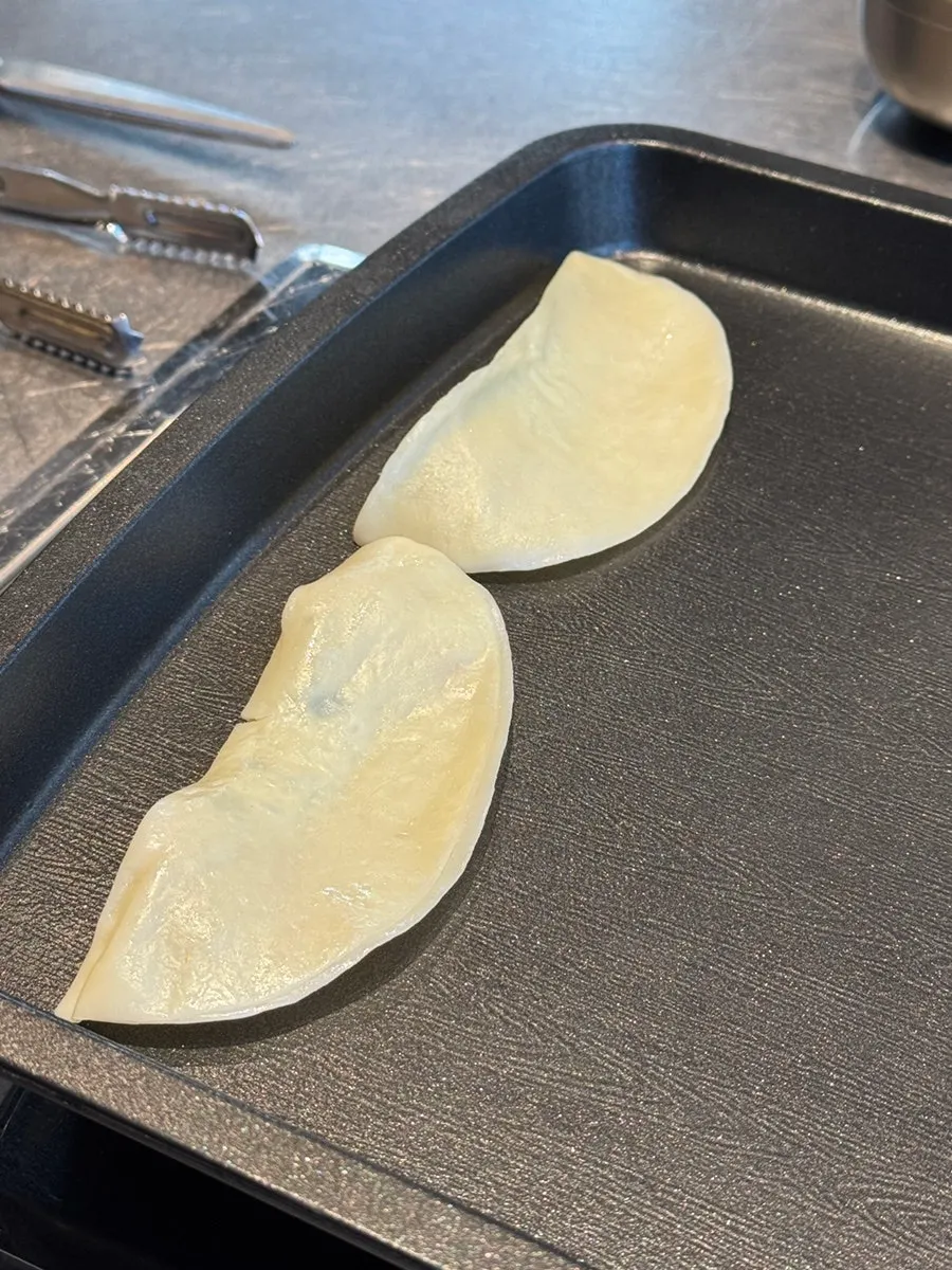 Napjak mandu served as a free side dish at Taedon