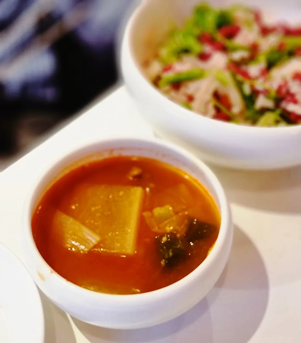 Beef soup served alongside the meal at Taegyeongok