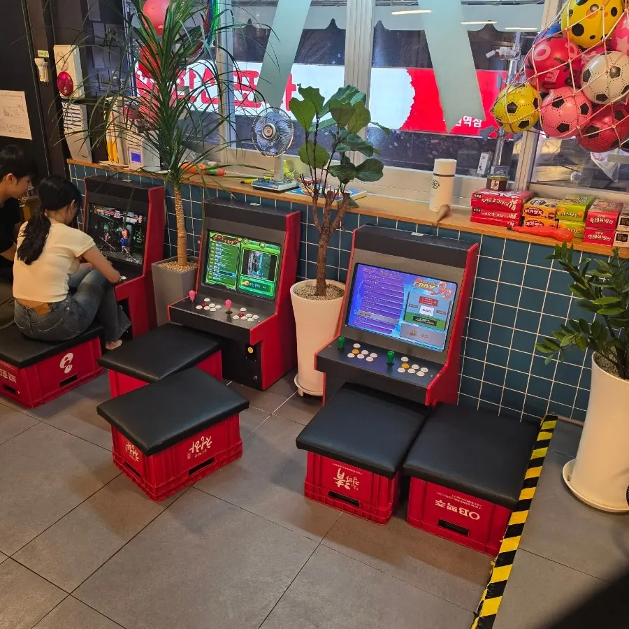 Arcade game and retro exterior at the entrance