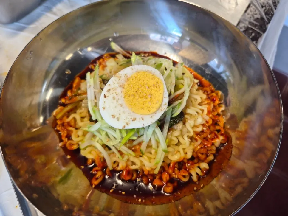 태장비빔면 한 그릇