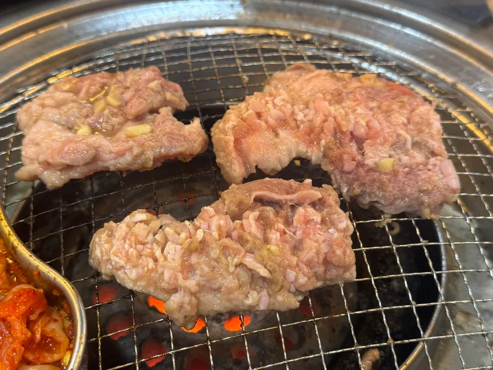오독오독 씹히는 오돌갈비 구이