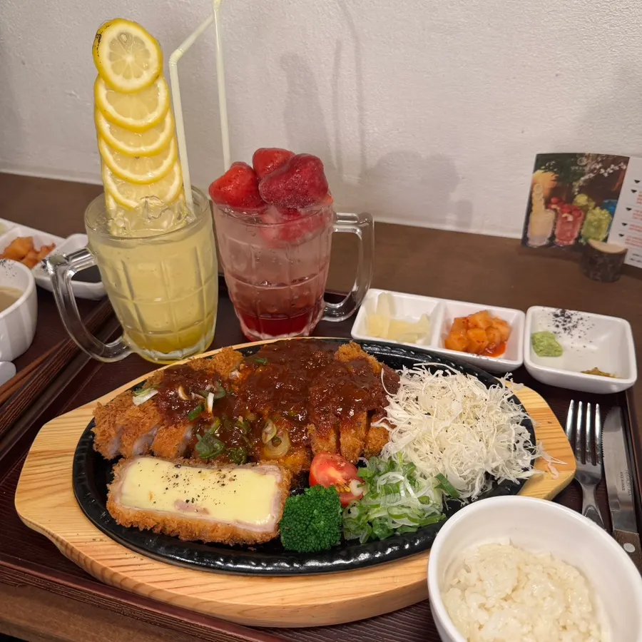 돈카츠와 하이볼을 즐긴 저녁 식사
