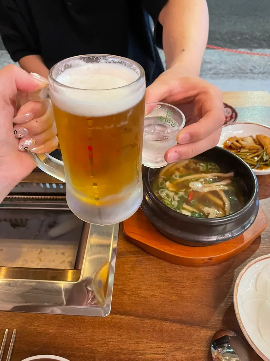 A ₩3,900 glass of draft beer