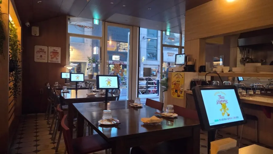 View of the Thai Yami dining hall