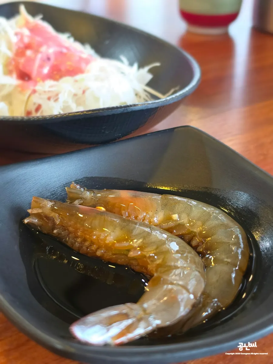 멸치볶음과 숙주나물 등 탐라한상 밑반찬